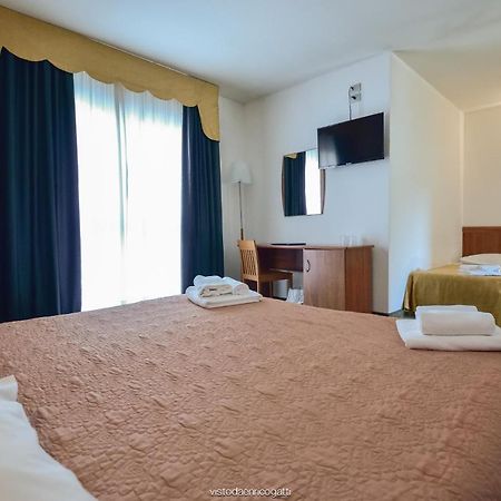 Standard Hotel Udine Pradamano Экстерьер фото